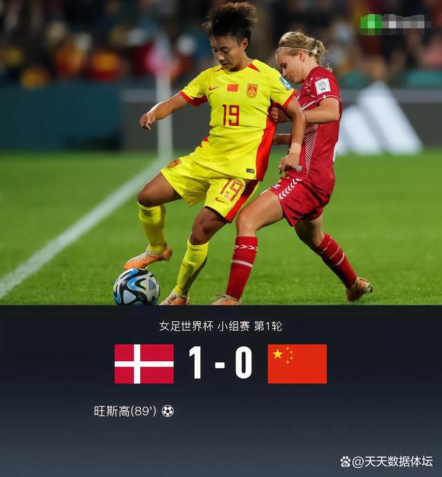 校花夹震蛋上课被调教视频